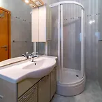 Villa Private Detached House-2 Bedroom&3 Bathroom With Relaxing Garden Terrace-grubelic House *