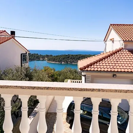 Grubelic House Vila *