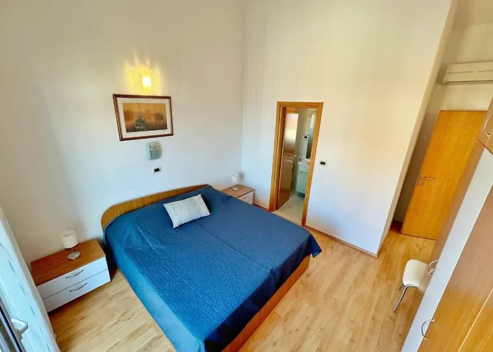 Βίλα Private Detached House-2 Bedroom&3 Bathroom With Relaxing Garden Terrace-grubelic House Palit